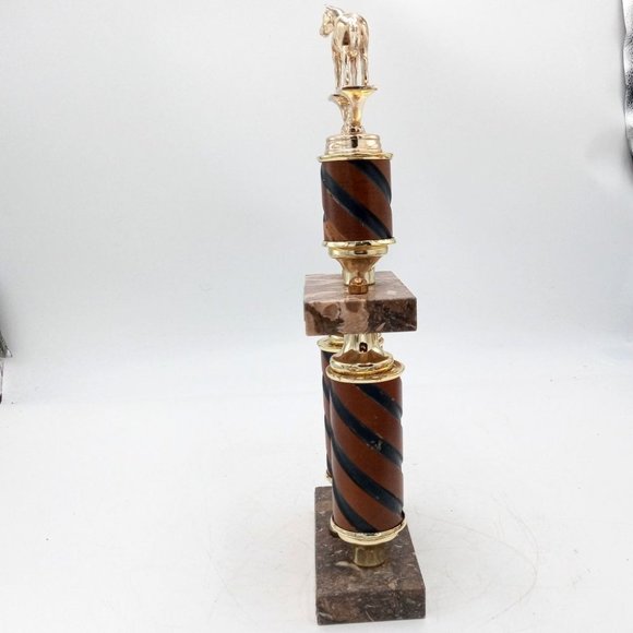 1973 Horse Show Trophy Rose Hill Kansas Vintage Collectible Statue Horseshoe - Picture 14 of 16